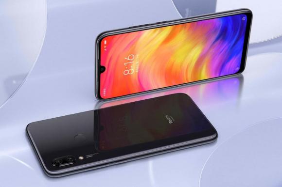 Смартфон Xiaomi Redmi 7 3/32Gb Eclipse Black